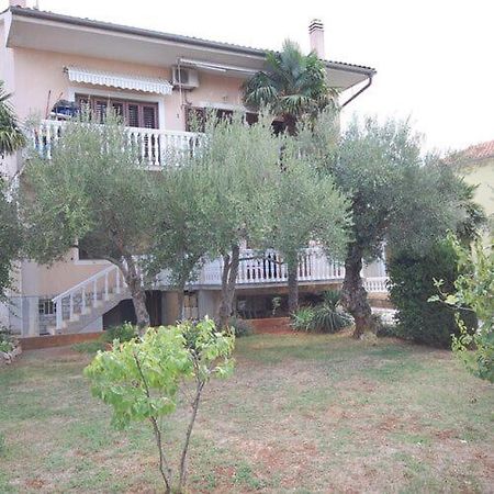 מאלינסקה Apartman Dorcic מראה חיצוני תמונה